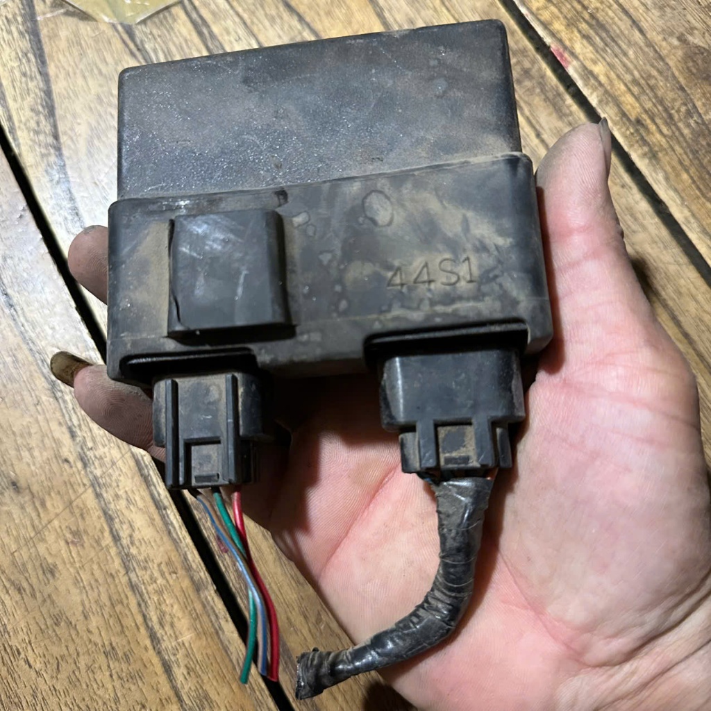 IC zin tháo xe yamaha luvias xăng cơ