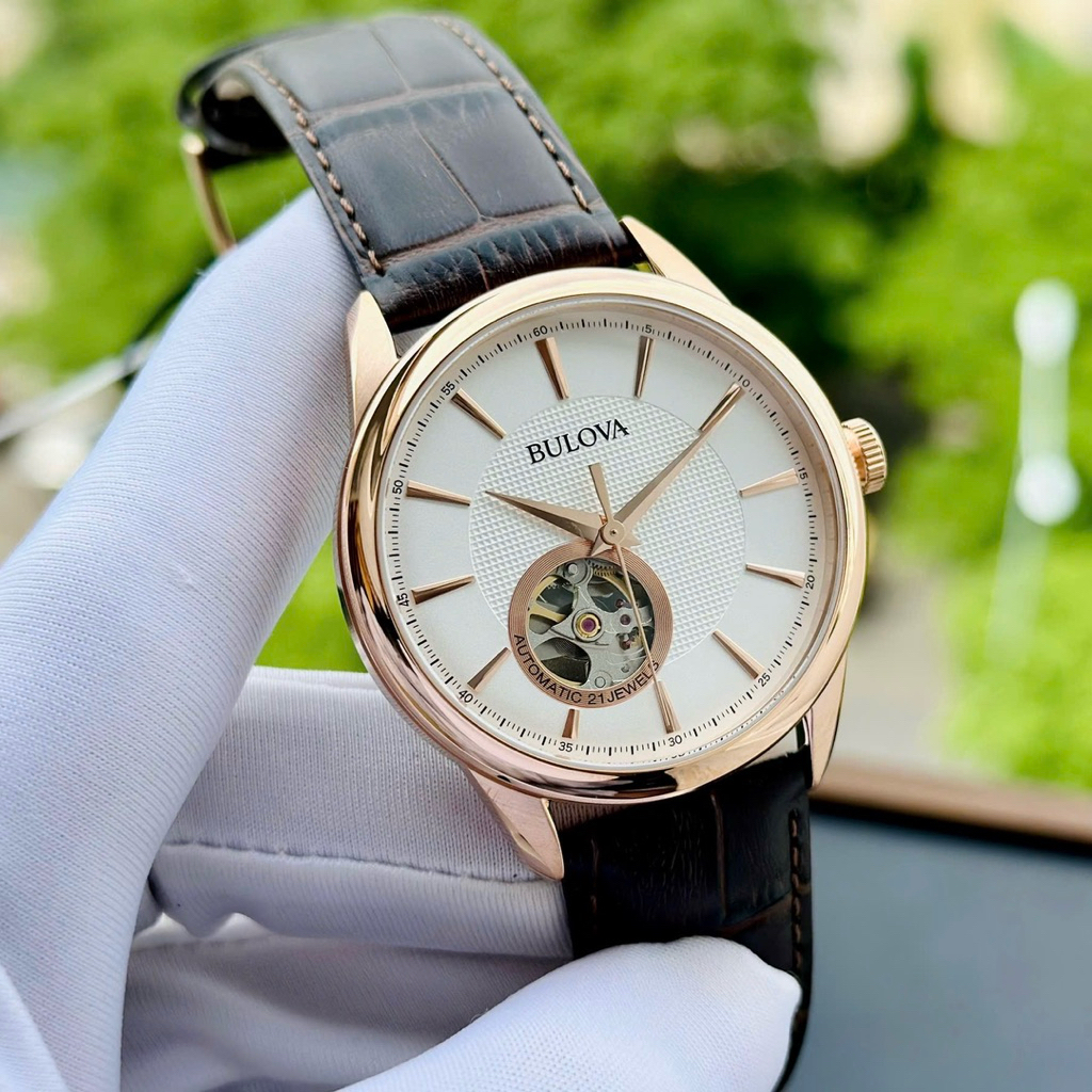 Đồng hồ nam dây da Bulova Classic Automatic 97A133