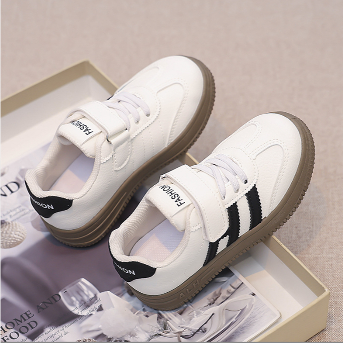 Giày Thể Thao  ( 03 Sọc mới ) FASHION Cho Bé Đi Học Đế Mềm Êm Chân Phong Cách Thời Trang Thủ Đông Mới