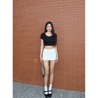 Áo thun croptop body tay ngắn lai viền bèo thun gân lụa mịn mát