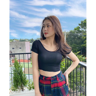 Áo thun croptop body tay ngắn lai viền bèo thun gân lụa mịn mát