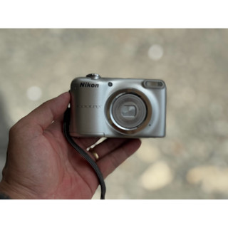  Máy ảnh kỹ thuật số compact du lịch Nikon Coolplix A10- Màu ảnh Vintage - TẶNG KÈM PIN SẠC THẺ NHỚ 