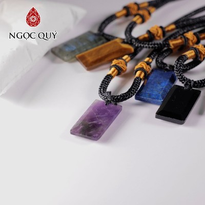 Mặt dây chuyền thẻ bài - mặt vô sự bài bình an may mắn 28x13mm (Sớ nhẹ bề mặt) - Ngọc Quý