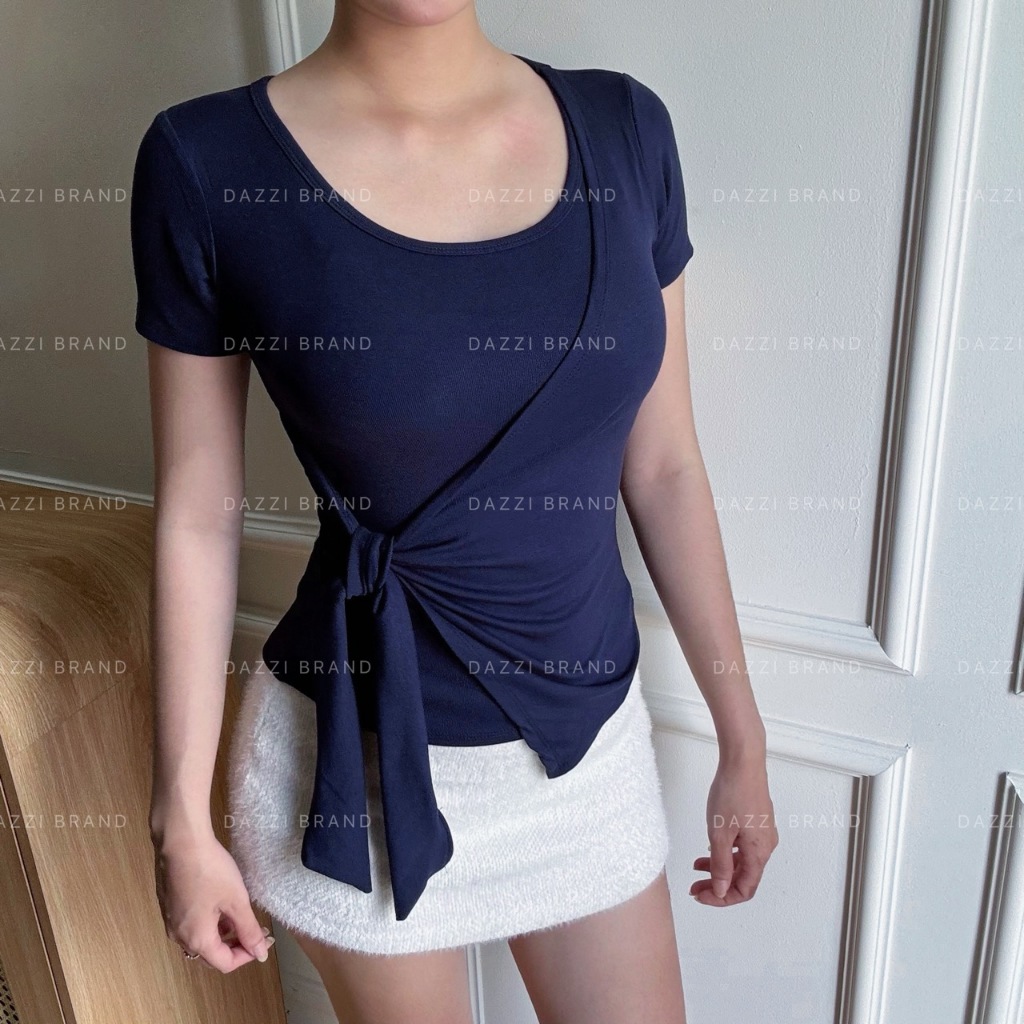 Áo thun nữ cổ vuông phối viền thiết kế dây rời thắt eo vạt xẻ tà vải cotton ôm body DAZZI A041 | BigBuy360 - bigbuy360.vn