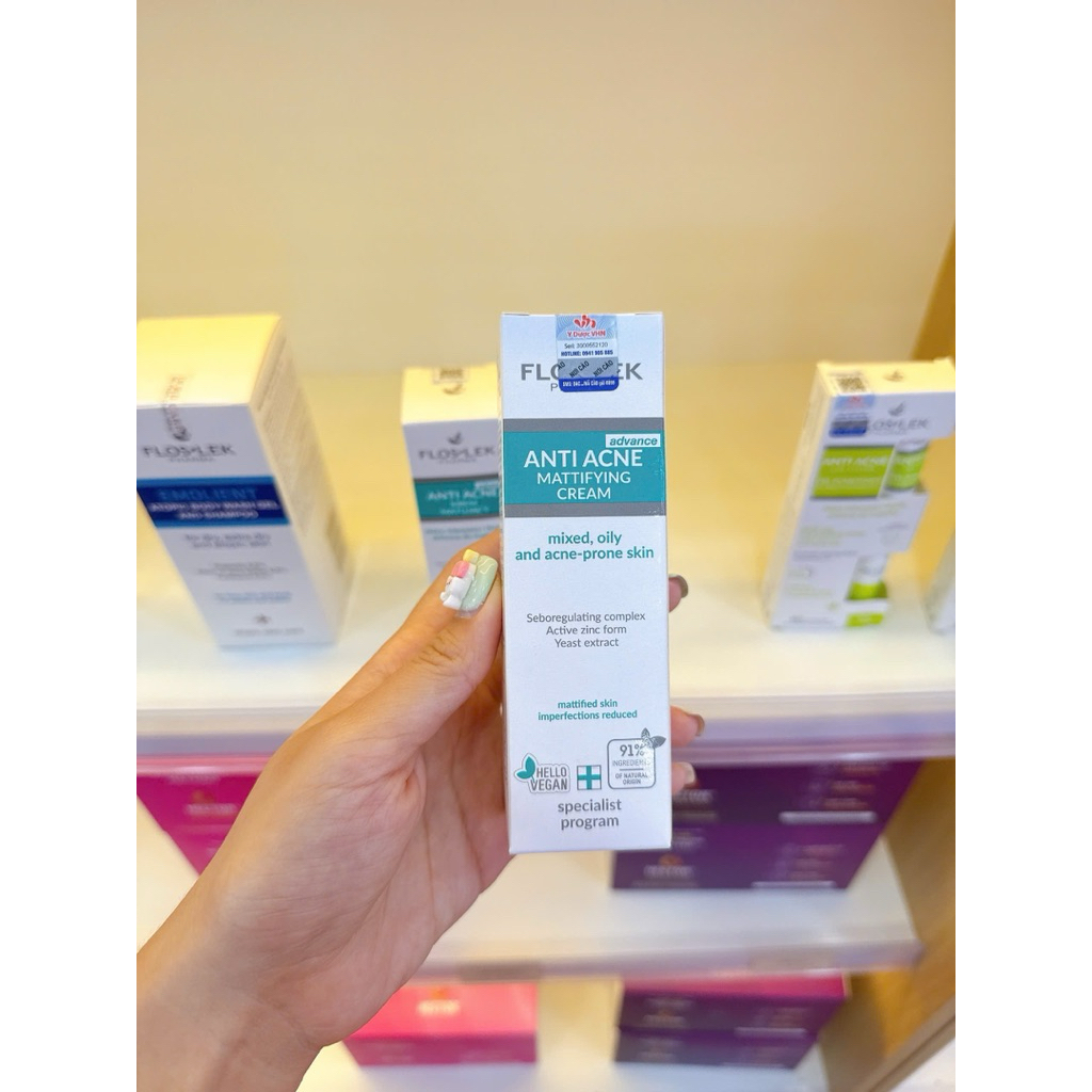 (Date 02/2026)Kem kiểm soát dầu thừa và điều tiết bã nhờn Anti Acne Mattifying Cream 50ml