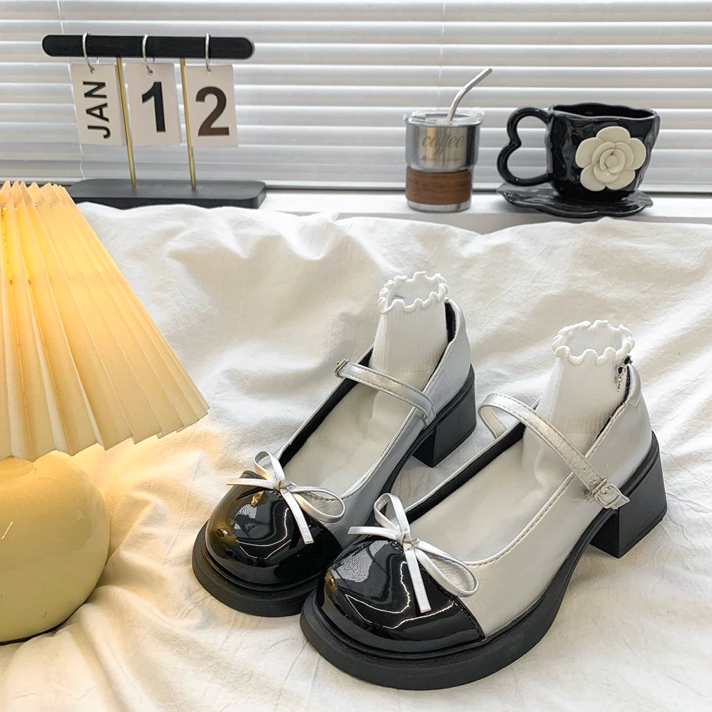 Giày búp bê lolita nữ da bóng cao gót 5p quai dán | BigBuy360 - bigbuy360.vn