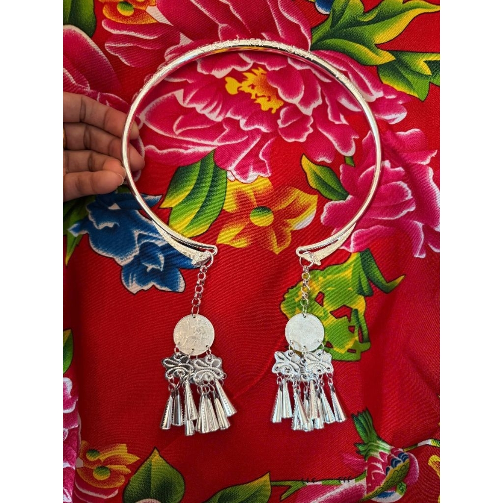 Bộ kiềng hoa văn 18cm gắn chùm xà tích treo kiềng dân tộc, trang sức hầu đồng