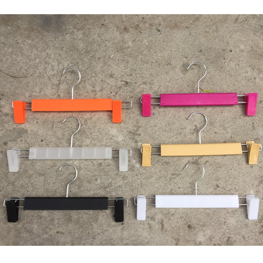 ( Combo 10 Cái ) Móc Quần Áo Cho Gia Đình Và Shop Thời Trang, Kẹp Quần Nhựa Người Lớn