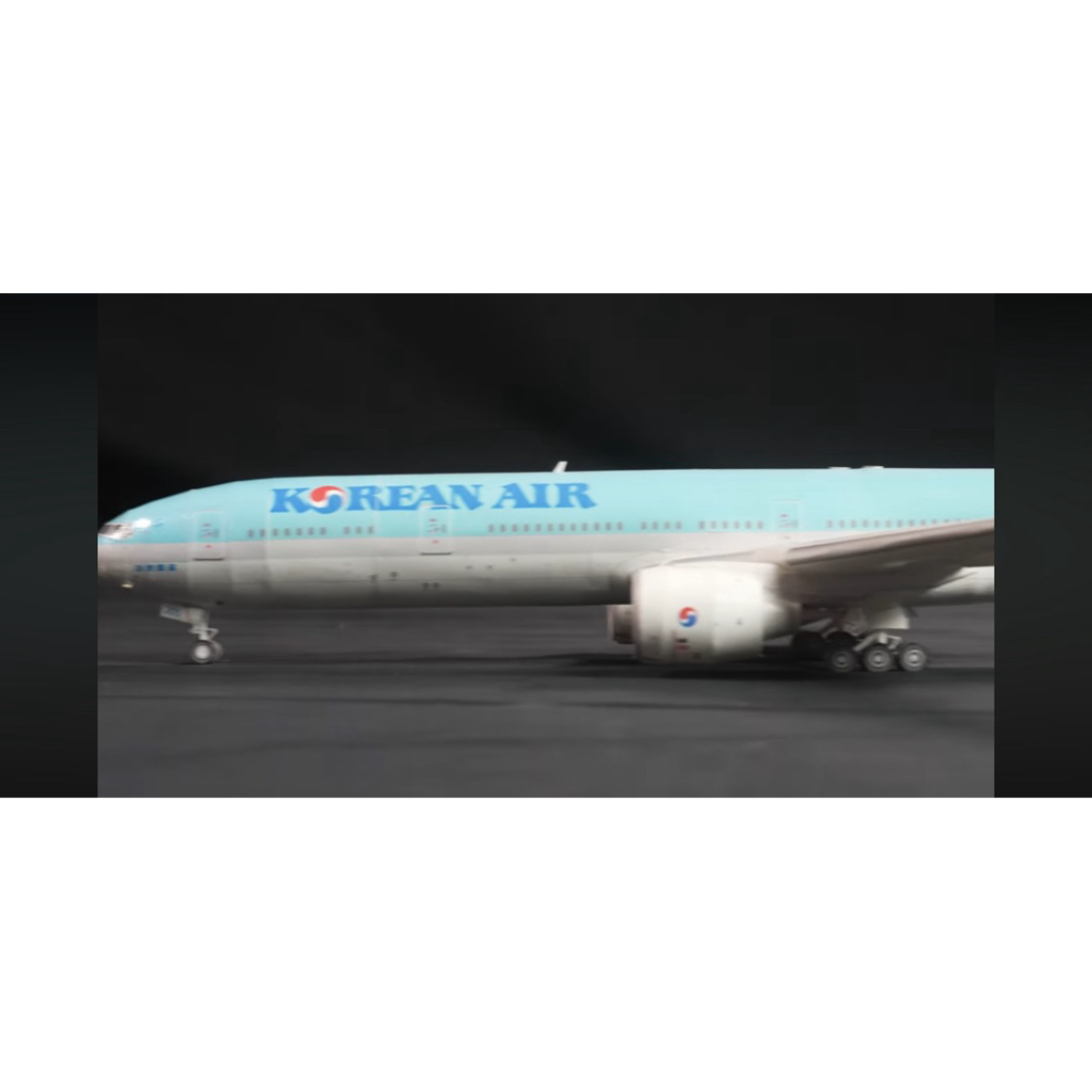 Mô hình giấy máy bay korean air boing 777-300er