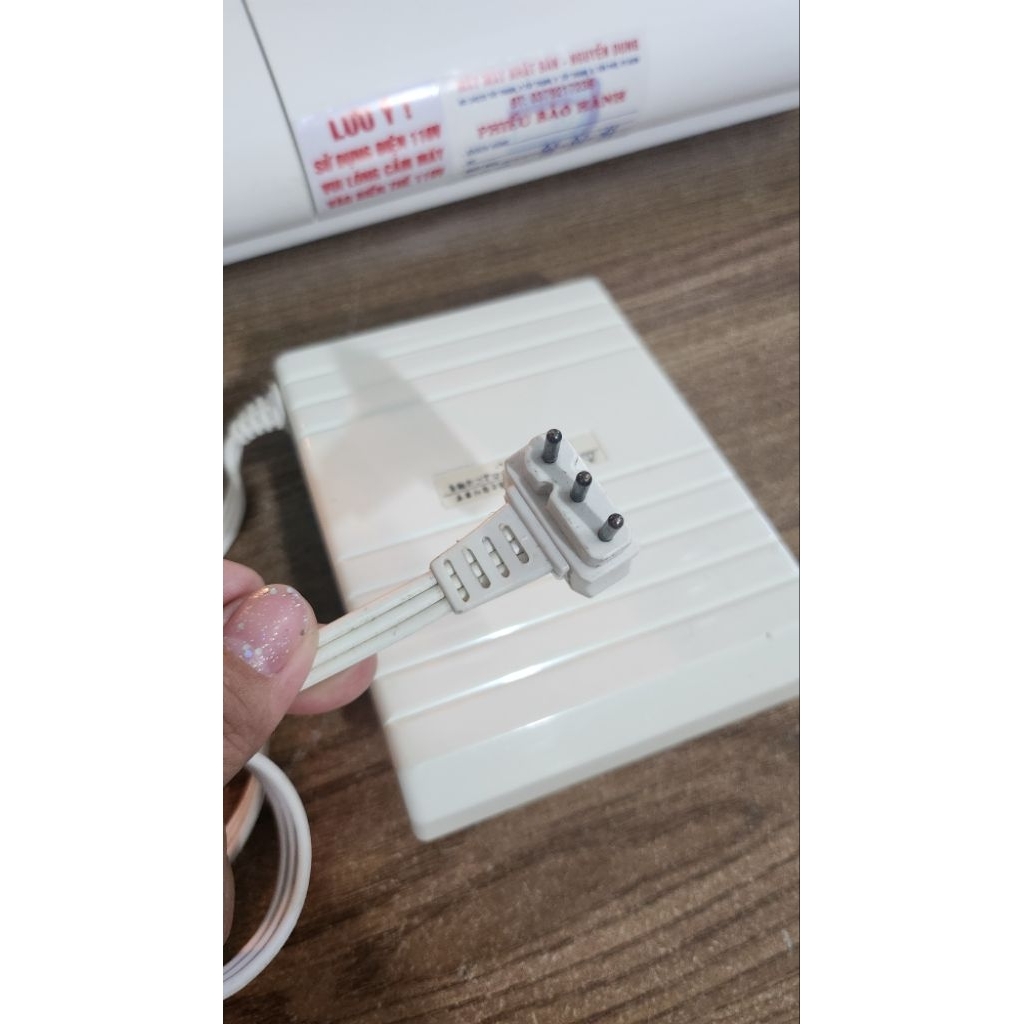 Bàn đạp dùng cho máy may gia đình Janome