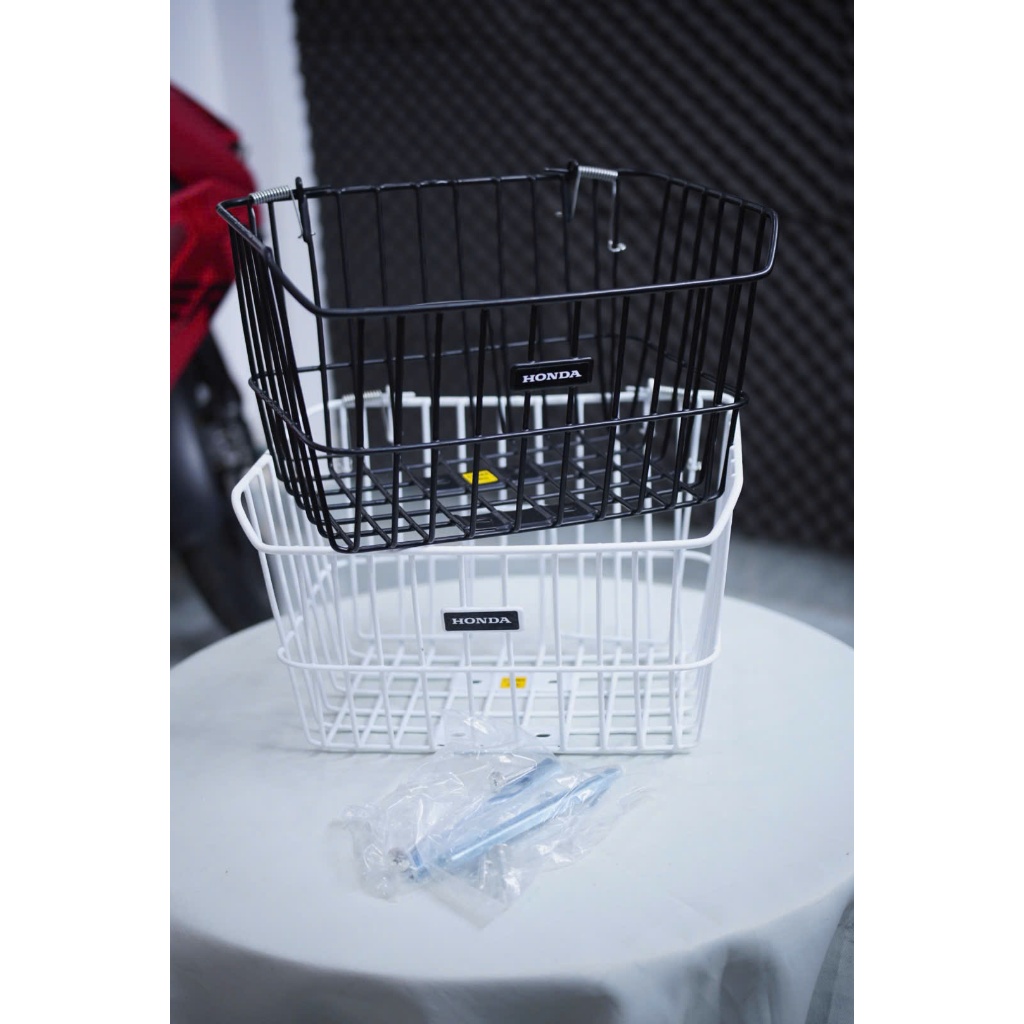 Rổ trước (rổ đen/trắng) gắn xe máy dream thái, super dream, cup, dream lùn,... NT