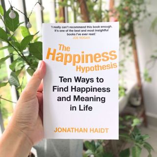 Sách The Happiness Hypothesis by Jonathan Haidt ( Khu Vườn Sách )