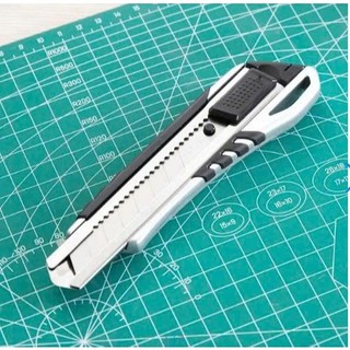 Dao rọc giấy lớn Deli 2057