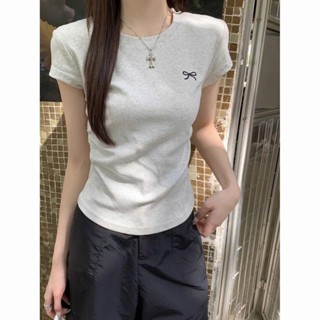 Áo croptop babytee ôm body ngắn tay ,áo kiểu nhún eo thêu nơ màu xám cực xinh xắn ,tôn dáng chất thun tăm co giãn