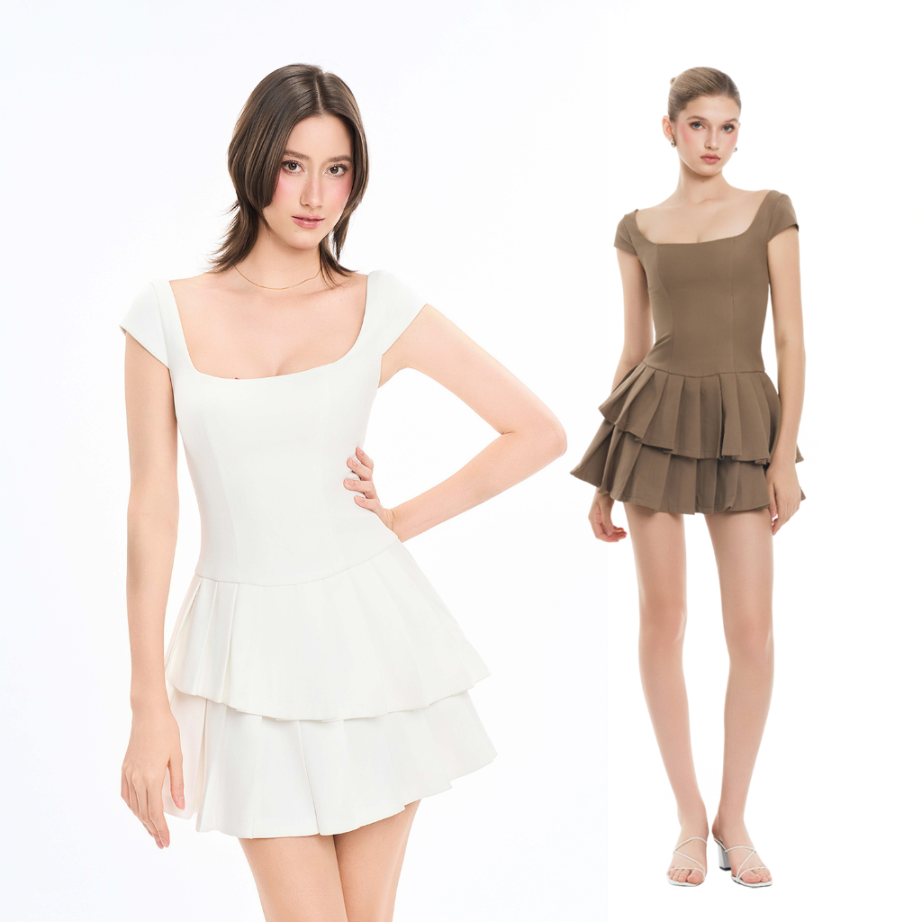 RECHIC Đầm ngắn Jourdan dáng A phối xếp ly xòe trẻ trung thanh lịch