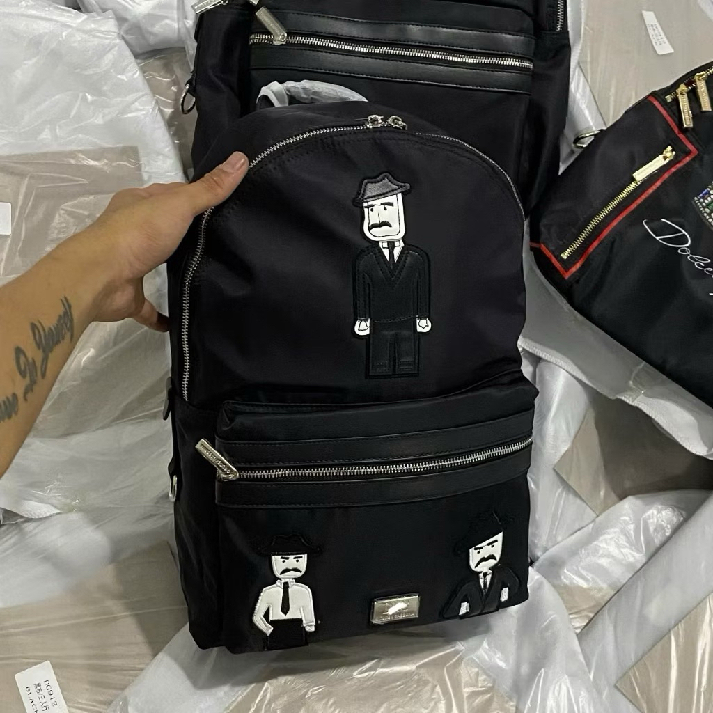 Top 10 Cặp Sách Boy Phố Chất Lừ Cho Mùa Tựu Trường 2026