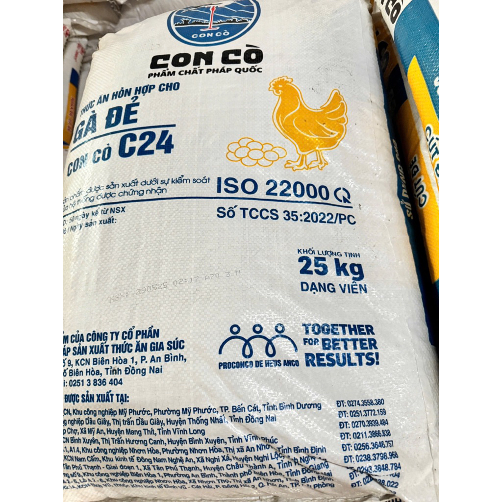 [10kg-25kg] Cám, thức ăn cho gà đẻ Con cò C24