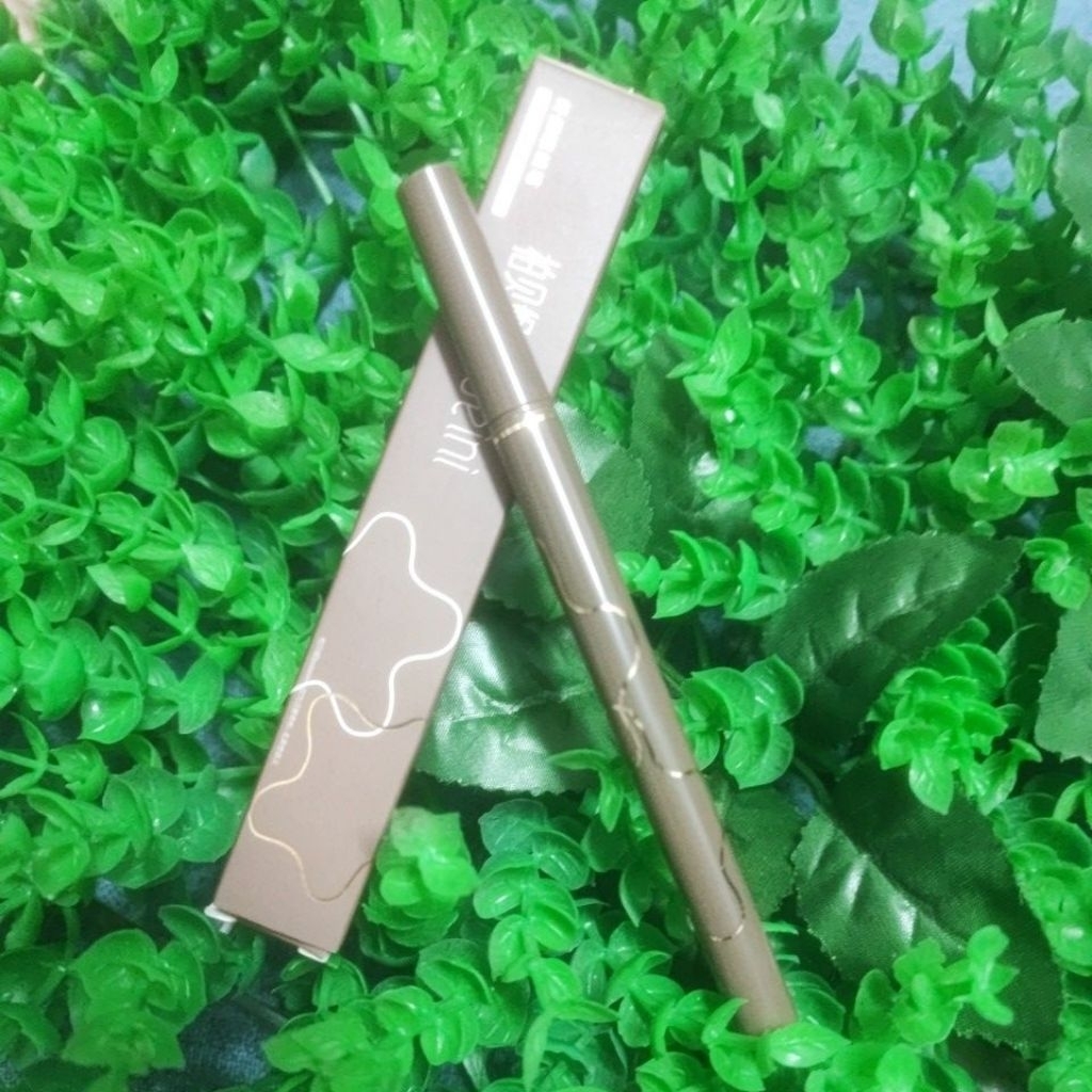 KT03. Bút vẽ mắt nước màu nâu