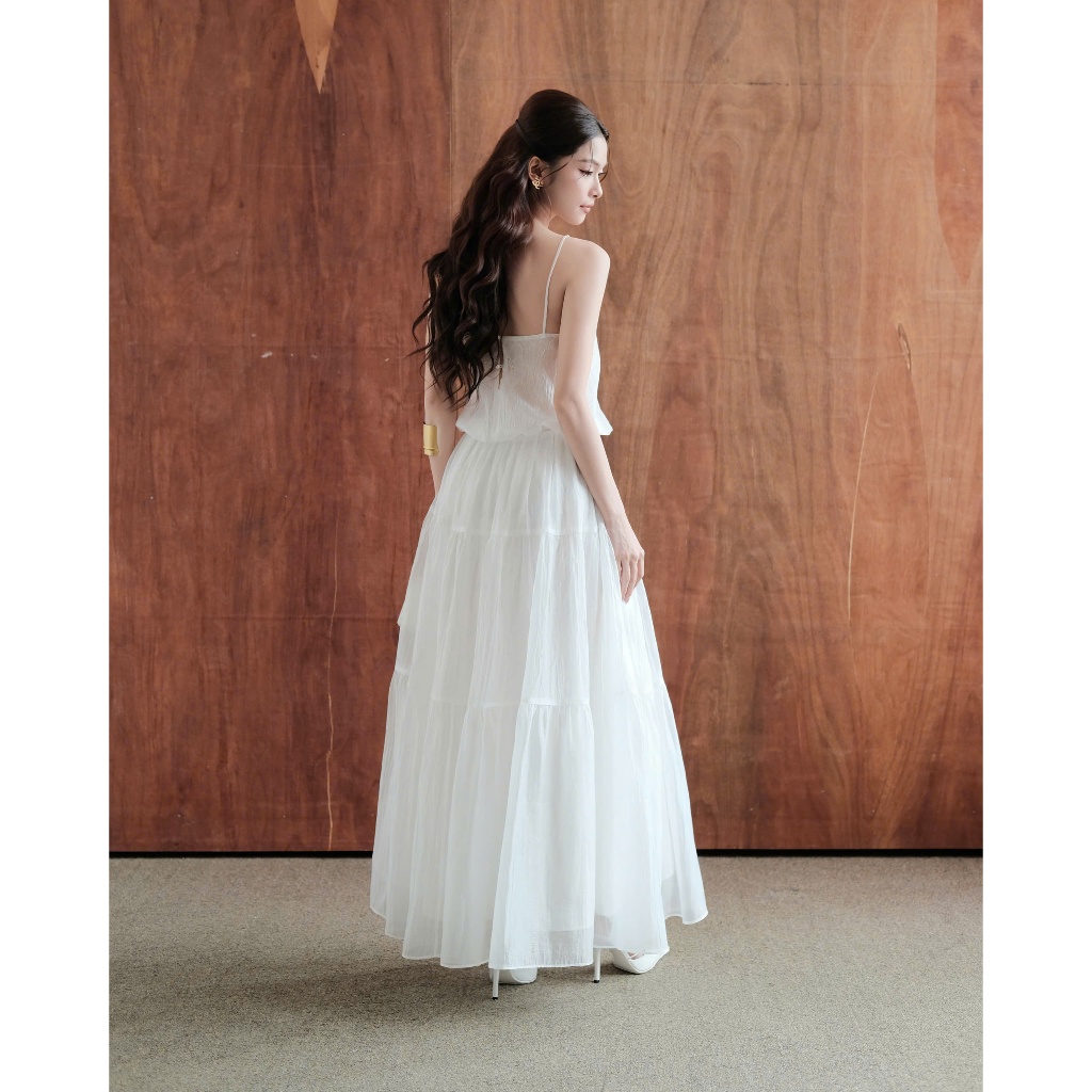 RUBIES Wendy Dress - Đầm Dài Nữ Vải Tơ Óng Dáng Tùng Xòe Xếp Tầng 2 Dây Cổ Vuông | BigBuy360 - bigbuy360.vn