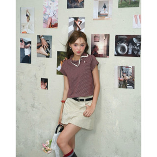 [Hỏa tốc HCM] Áo thun polo phối cổ ren lệch nút trái tim kẻ sọc Sandra Polo - Sibling House