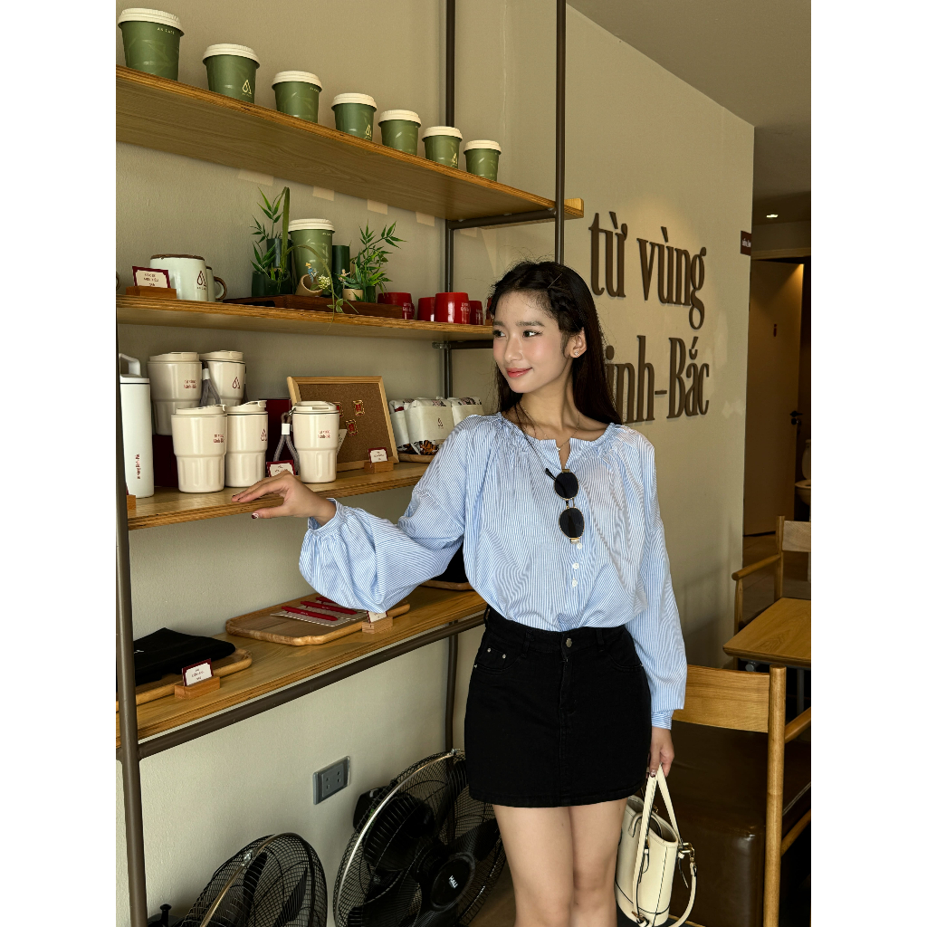 Áo Sơ Mi Nữ Dài Tay Kẻ Sọc Basic Cổ Tàu Freesize Dễ Phối Đồ Thời Trang Trẻ Trung - 29feb.closet - A555 | BigBuy360 - bigbuy360.vn