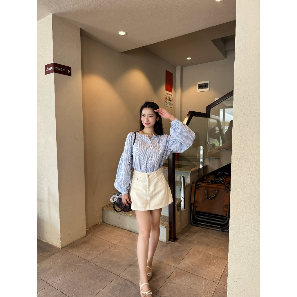 Áo Sơ Mi Nữ Dài Tay Kẻ Sọc Basic Cổ Tàu Freesize Dễ Phối Đồ Thời Trang Trẻ Trung - 29feb.closet - A555 | BigBuy360 - bigbuy360.vn