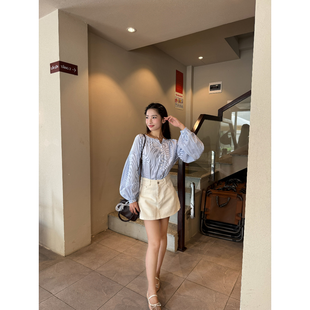 Áo Sơ Mi Nữ Dài Tay Kẻ Sọc Basic Cổ Tàu Freesize Dễ Phối Đồ Thời Trang Trẻ Trung - 29feb.closet - A555 | BigBuy360 - bigbuy360.vn