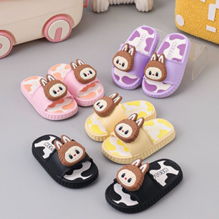  Dép lê logo xoay capybara bé gái từ 3 đến 10 tuổi dễ thương chất liệu nhựa eva êm mềm đế ma sát chống trơn trượt 