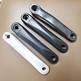 Lẻ bên trái đùi đĩa xe đạp