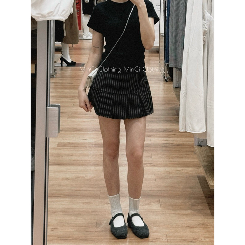 Chân Váy Kẻ Hack Dáng Form Xoè Có Quần Bảo Hộ Váy Ngắn Xếp Ly To Chất Tuypsy 2 Lớp Hàng L1 | BigBuy360 - bigbuy360.vn