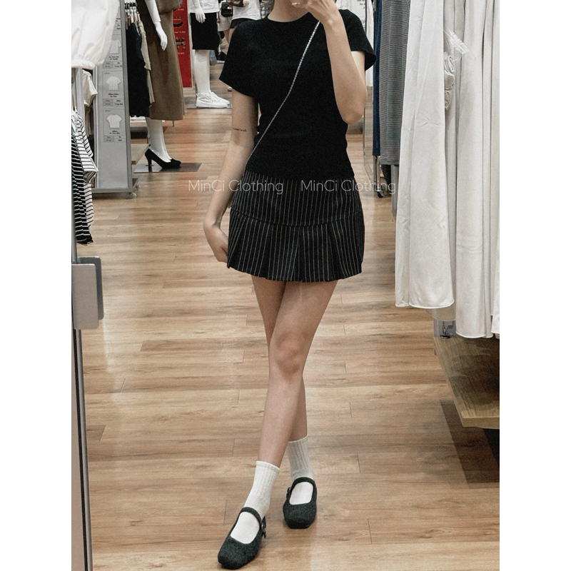 Chân Váy Kẻ Hack Dáng Form Xoè Có Quần Bảo Hộ Váy Ngắn Xếp Ly To Chất Tuypsy 2 Lớp Hàng L1 | BigBuy360 - bigbuy360.vn