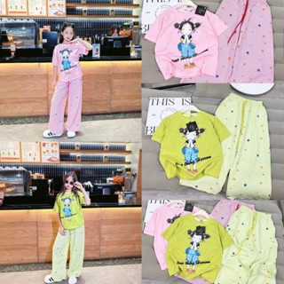 Điệu kids- Bộ bé gái áo thun GIRL TENO THING-----cô gái má hồng tết tóc quần kẻ suông halo 2 màu 22-52,55kg