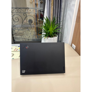 Laptop Thinkpad X1 Carbon Gen 9 i7-1185G7/ Ram 16Gb/ SSD 512GB NVME/ Màn 14.0" FHD+