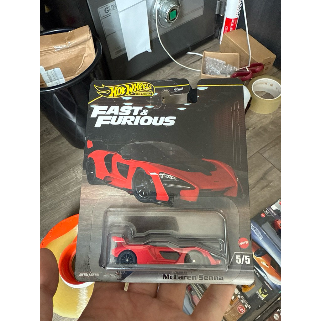 Hotwheels Premium McLaren Senna/ mô hình ô tô