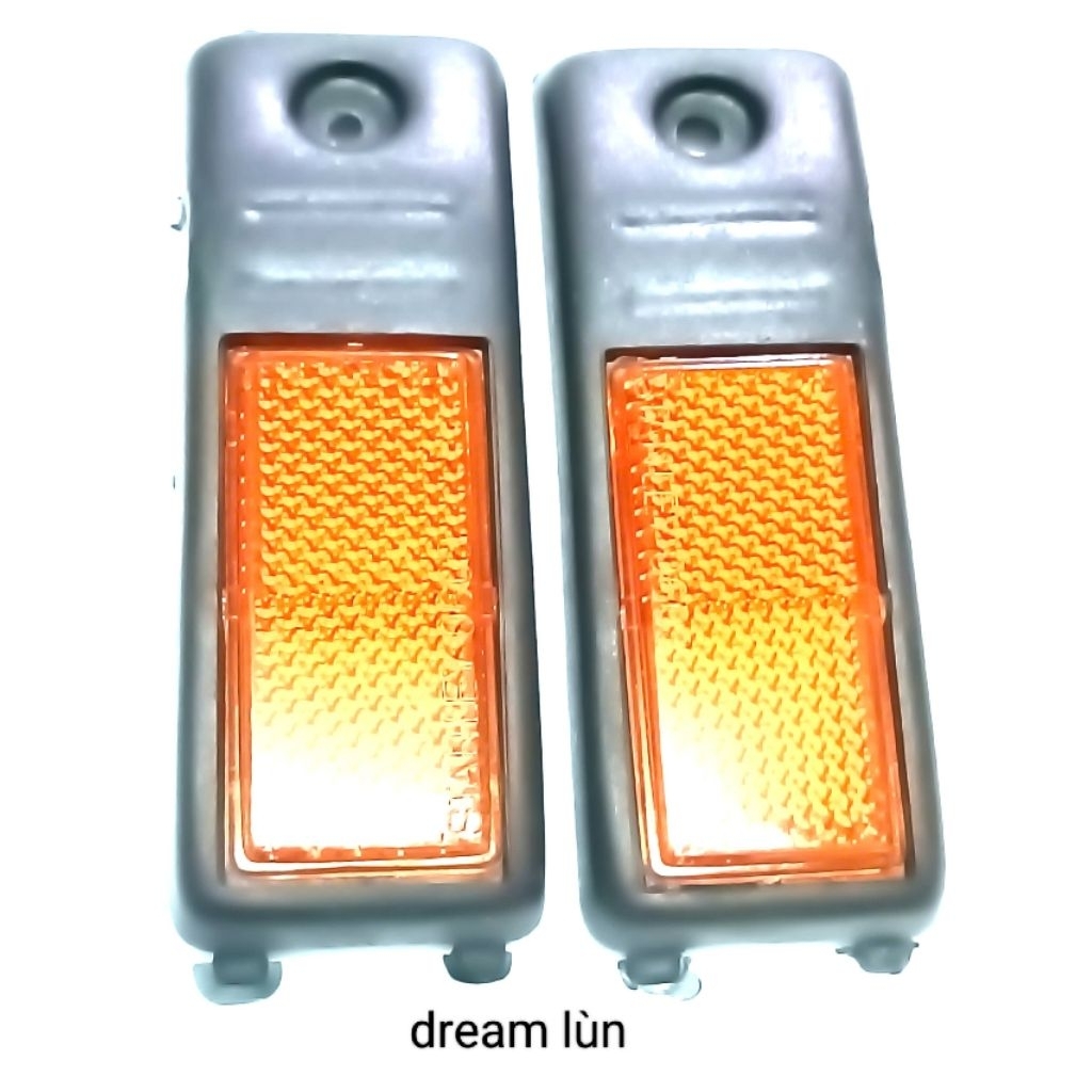 ĐÈN DẠ QUANG PHUỘC TRƯỚC Dream x 2 cái....