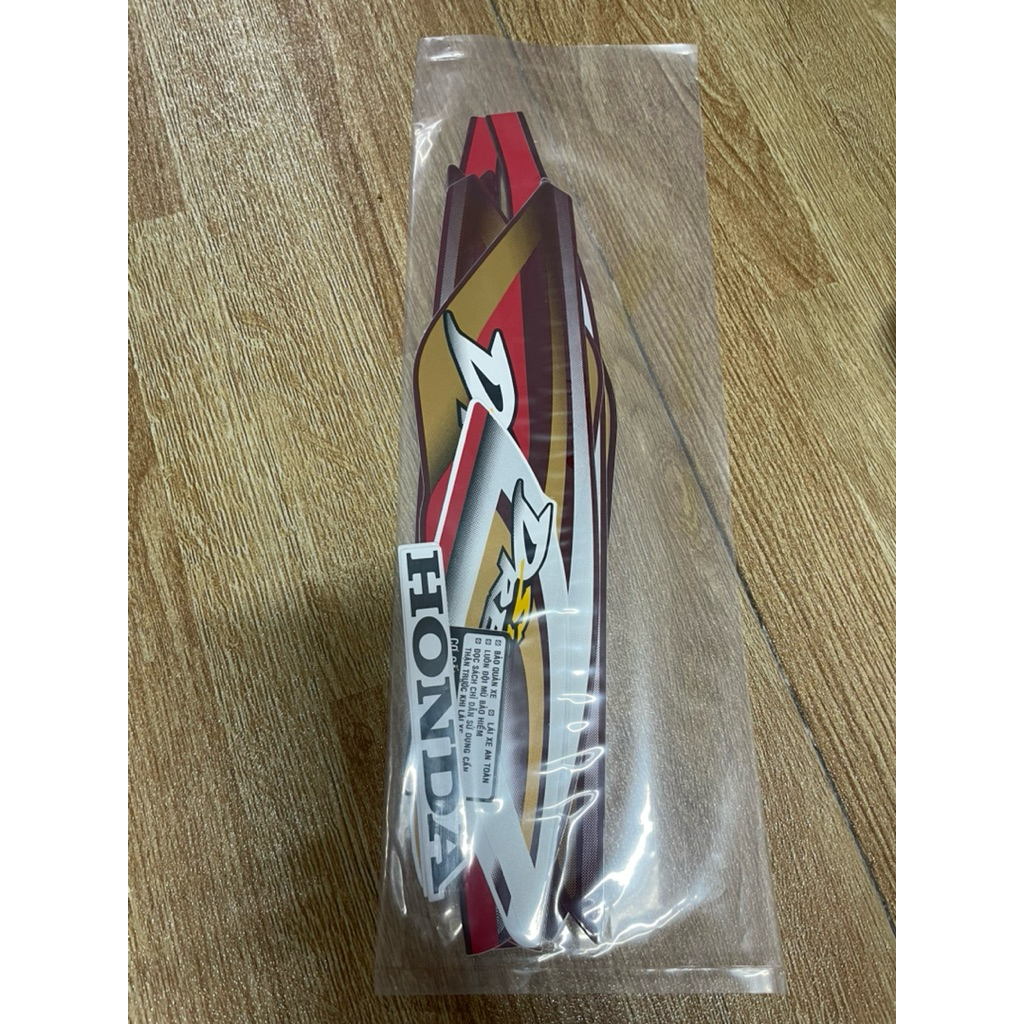 Tem dán 3 lớp xe Super Dream ( việt đời 2001-2002) tem zin theo xe chính hãng honda