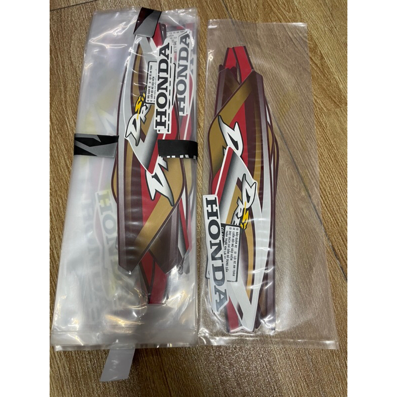 Tem dán 3 lớp xe Super Dream ( đời đầu 2001-2002) tem zin theo xe chính hãng của honda