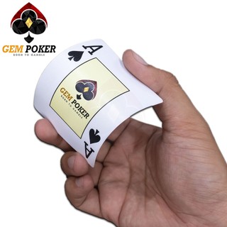 BÀI GEM POKER MOSAIC CAYENNE® 100% PLASTIC