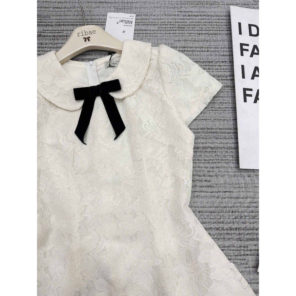 (Hàng 3 Size): Váy Ren Cổ Sen Màu Be Đính Nơ Đen Tay Cộc Dáng Ngắn Style Tiểu Thư ( Ảnh Thật Trải Sàn Lolla_ye) | BigBuy360 - bigbuy360.vn