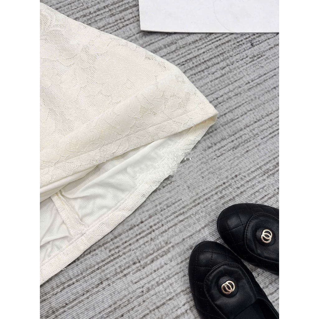 (Hàng 3 Size): Váy Ren Cổ Sen Màu Be Đính Nơ Đen Tay Cộc Dáng Ngắn Style Tiểu Thư ( Ảnh Thật Trải Sàn Lolla_ye) | BigBuy360 - bigbuy360.vn