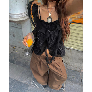 [Ảnh thật] Áo dây cổ V phối bèo đen hoạ tiết chấm bi