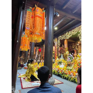 Lọng thêu bát nhã tâm kinh