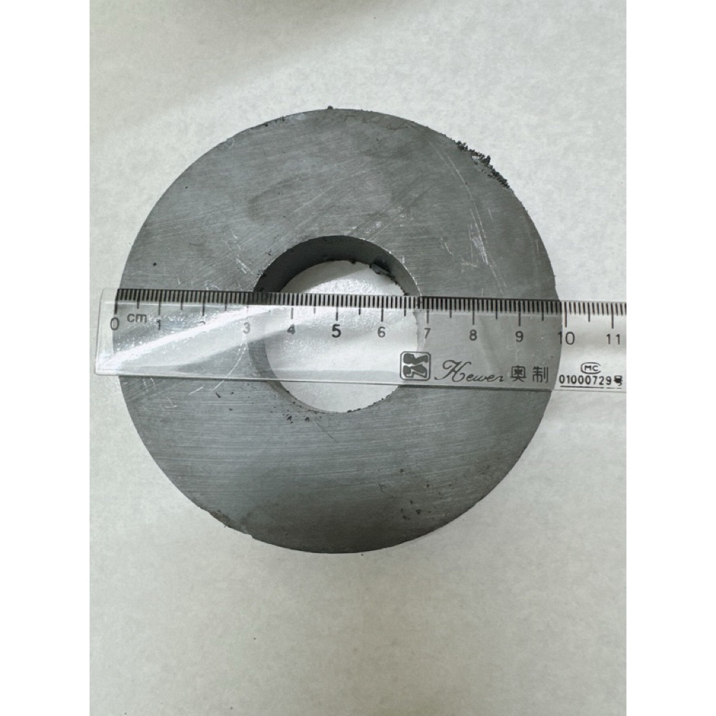 Nam châm Ferrite 100x20 lỗ 40mm