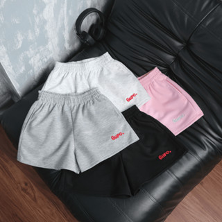 Quần Short Nữ GUPO Thêu Chữ Form Rộng Nỉ 2 Da Mềm Mịn Thoáng Mát Không Bai Xù - QS-HD-01