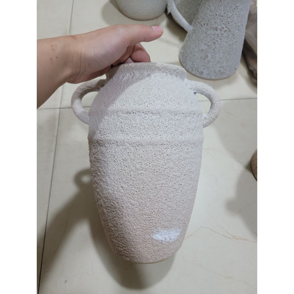 [hàng lỗi thanh lý] bình cắm hoa Men trắng atlantic hàng lỗi nhẹ size 31cm,.bình cắm hoa các loại lỗ