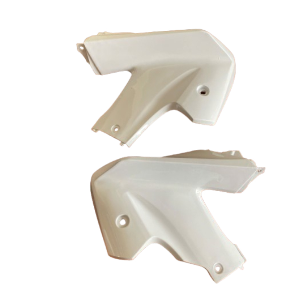 ốp ống yếm ( bửng dưới ) bên  Trái / phải xe Wave S110 2009-2010 - RSX 110  màu Trắng