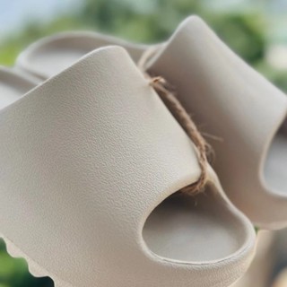 Dép yz slide bản vân nhám nam nữ , trẻ em, Dép bánh mì Yeezy slide các màu nam nữ