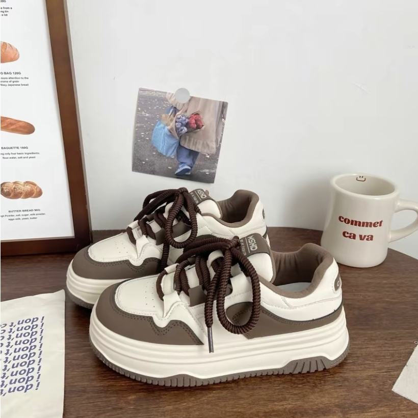 Giày đế dày màu trắng kem phong cách Nhật Bản tăng chiều cao cho nữ sinh Hàn Quốc 2025