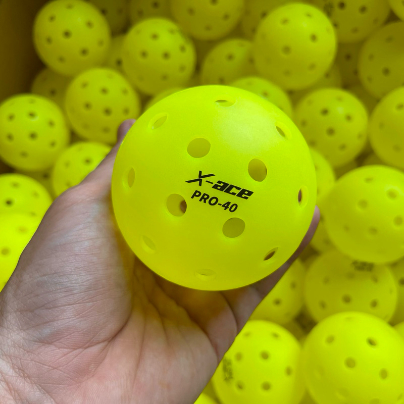 bóng đấu X-Ace pro 40 (vàng) 40 lỗ