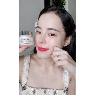 FACE TRẮNG HỒNG CĂNG BÓNG HM STORE